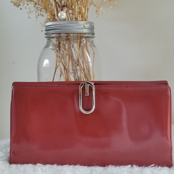 Gucci Wallet - Picture 10 of 13